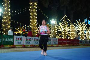 BIB: 100, 45610
                            <button type="button" onclick="openModal(19614756)" class="btn btn-primary btn-sm float-right btn-popup" data-toggle="modal" data-target=".modal-high-quality">
                        <i class="fas fa-shopping-cart"></i> Add to Cart
                    </button>
                                            <button type="button" onclick="isThisMe(19614756, true)" class="btn btn-success btn-sm float-right btn-popup btn-isme hidden" data-toggle="tooltip" data-placement="bottom" title="นี่คือรูปของคุณใช่ไหม คลิกที่นี่เพื่อเอาเข้าอัลบั้ม">
                        <i class="fas fa-plus"></i> Add to album
                    </button>
                    <button type="button" onclick="isThisMe(19614756, false)" class="btn btn-warning btn-sm float-right btn-popup btn-isnotme hidden">
                        <i class="fas fa-ban"></i> Remove from album
                    </button>